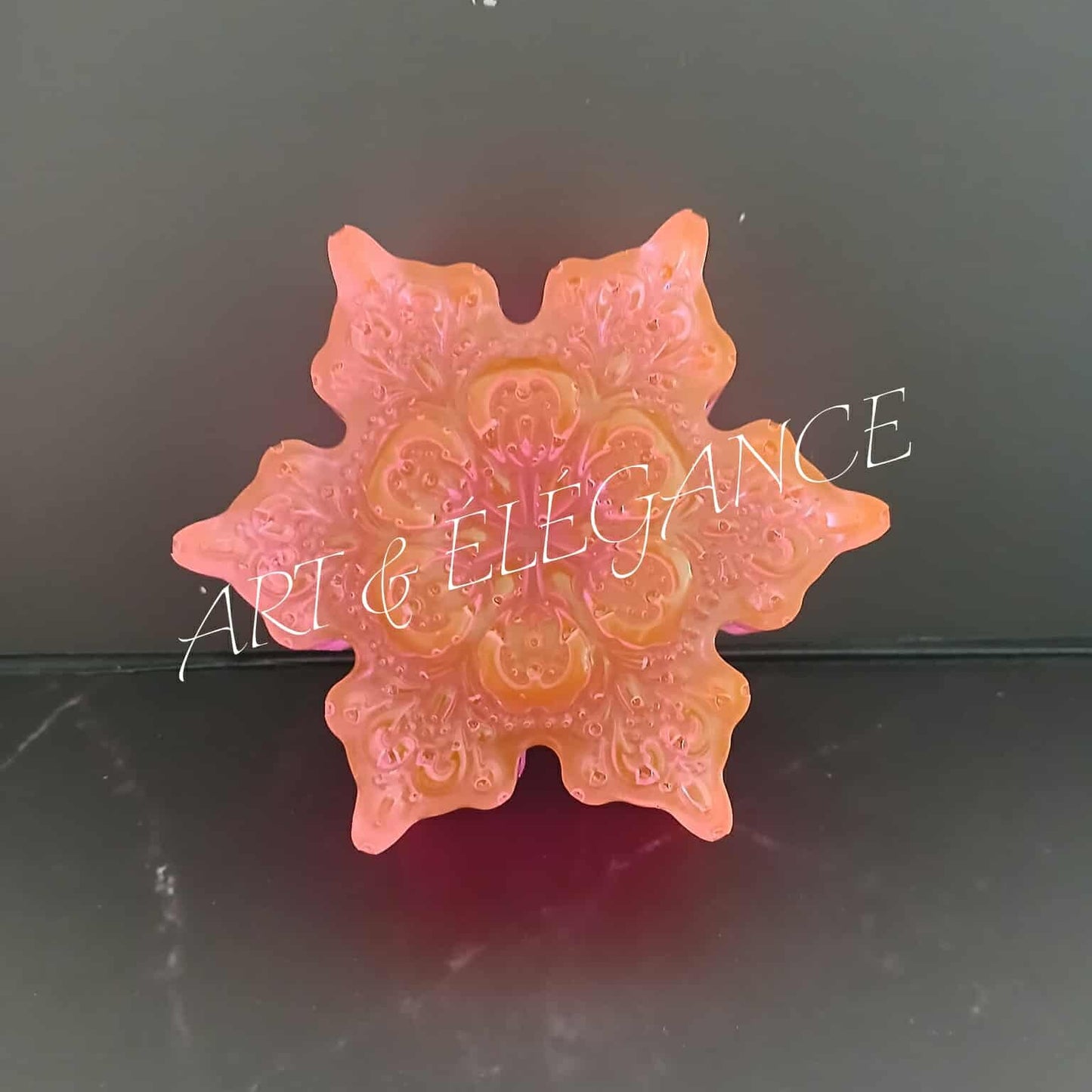 Résine artisanale étoile de neige