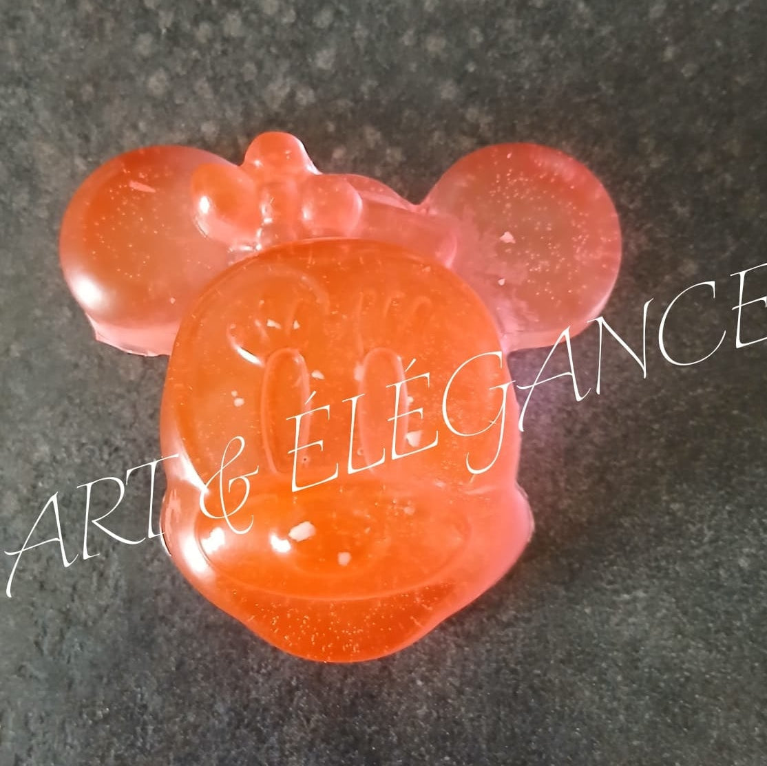 ✨Minnie en résine rose