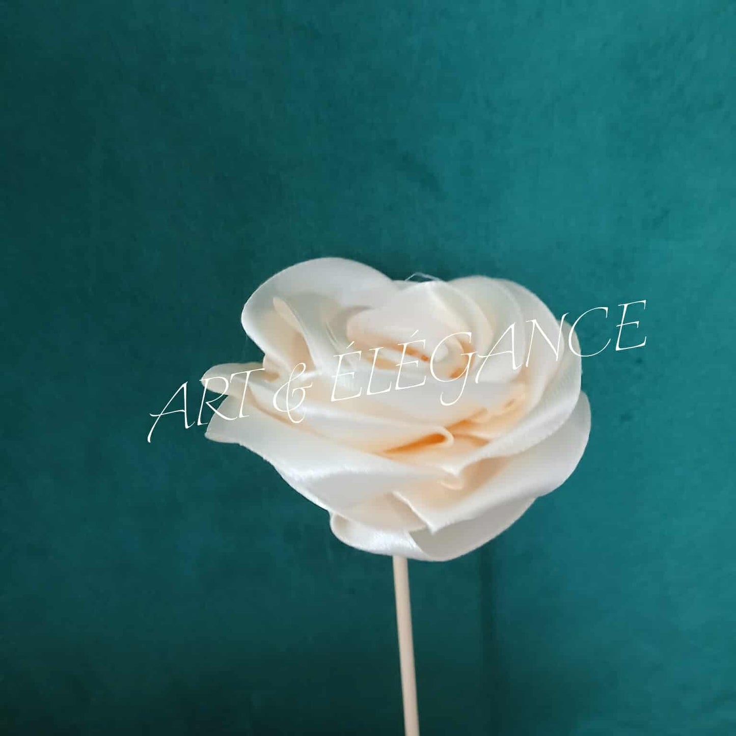 Rose satin artisanale