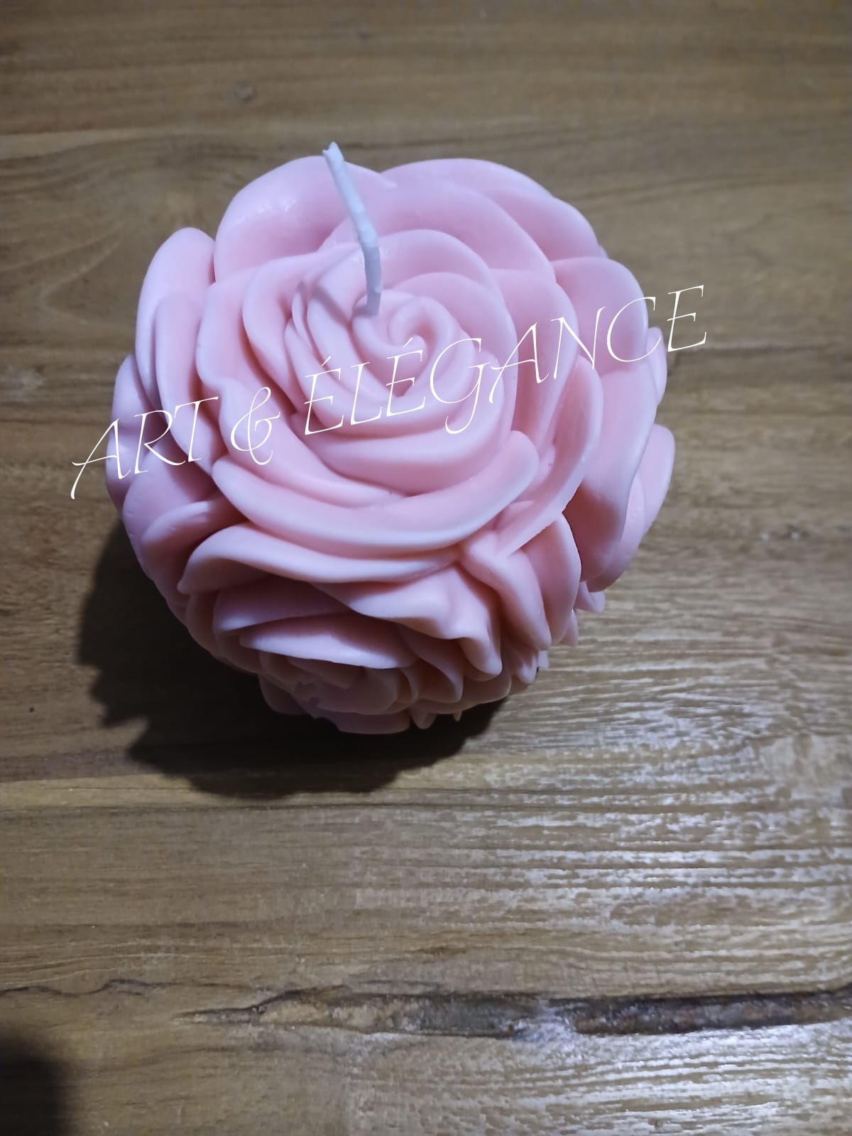 Bougie artisanale rose montée