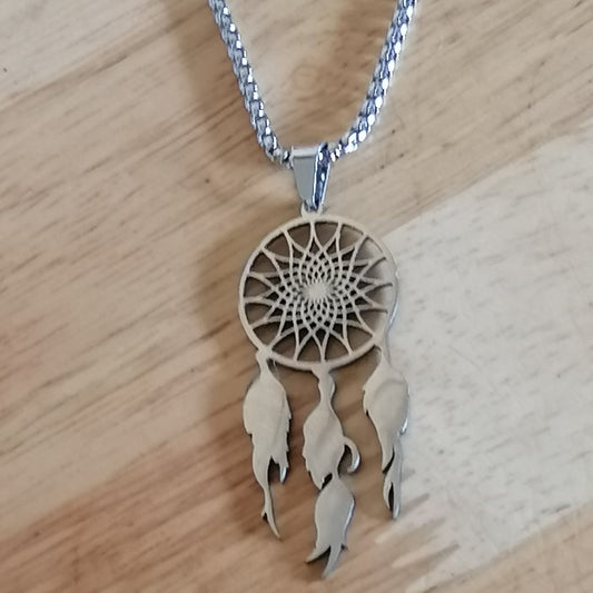 Collier Mathias