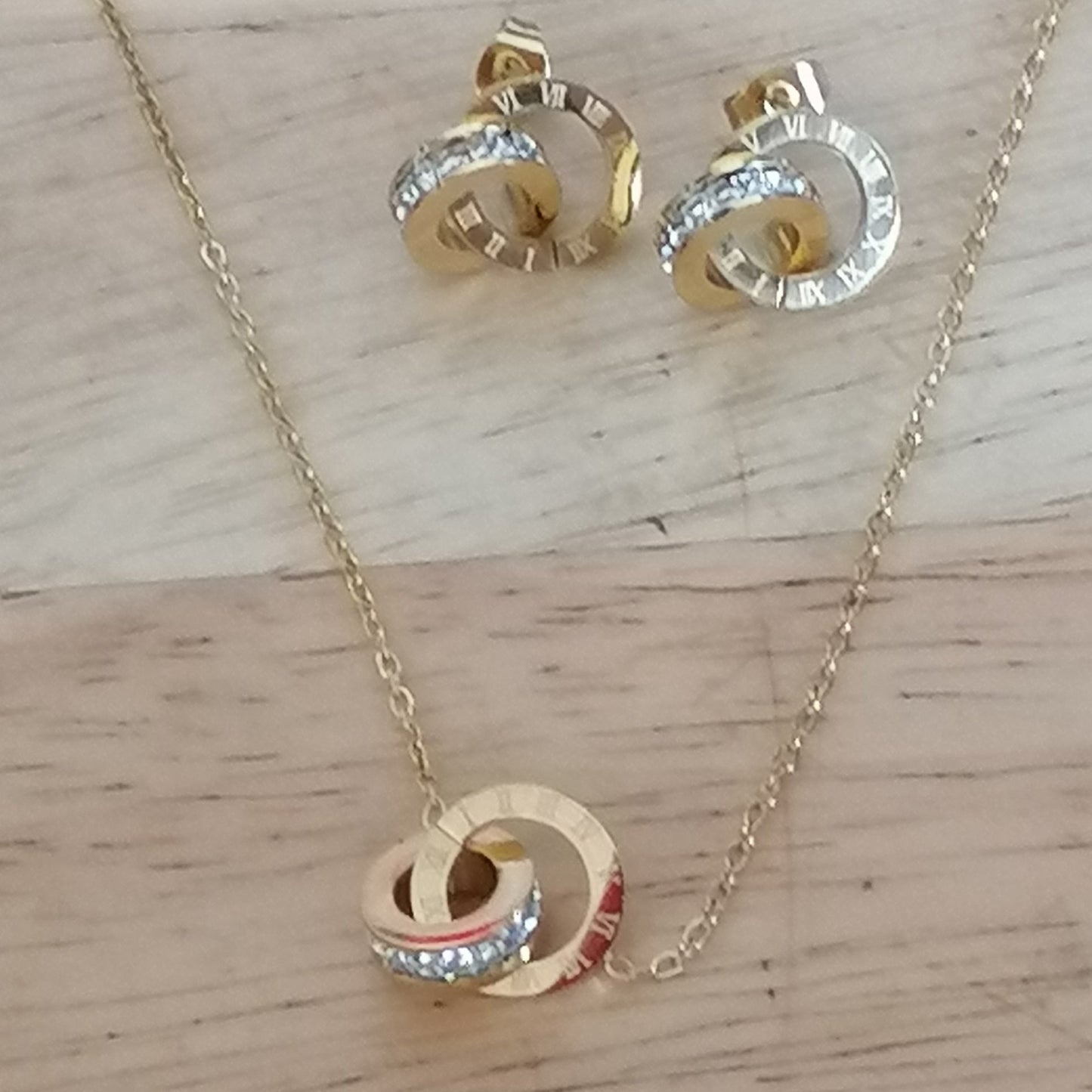 Goldie
