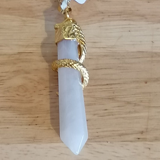 Pendentif pointe de serpent