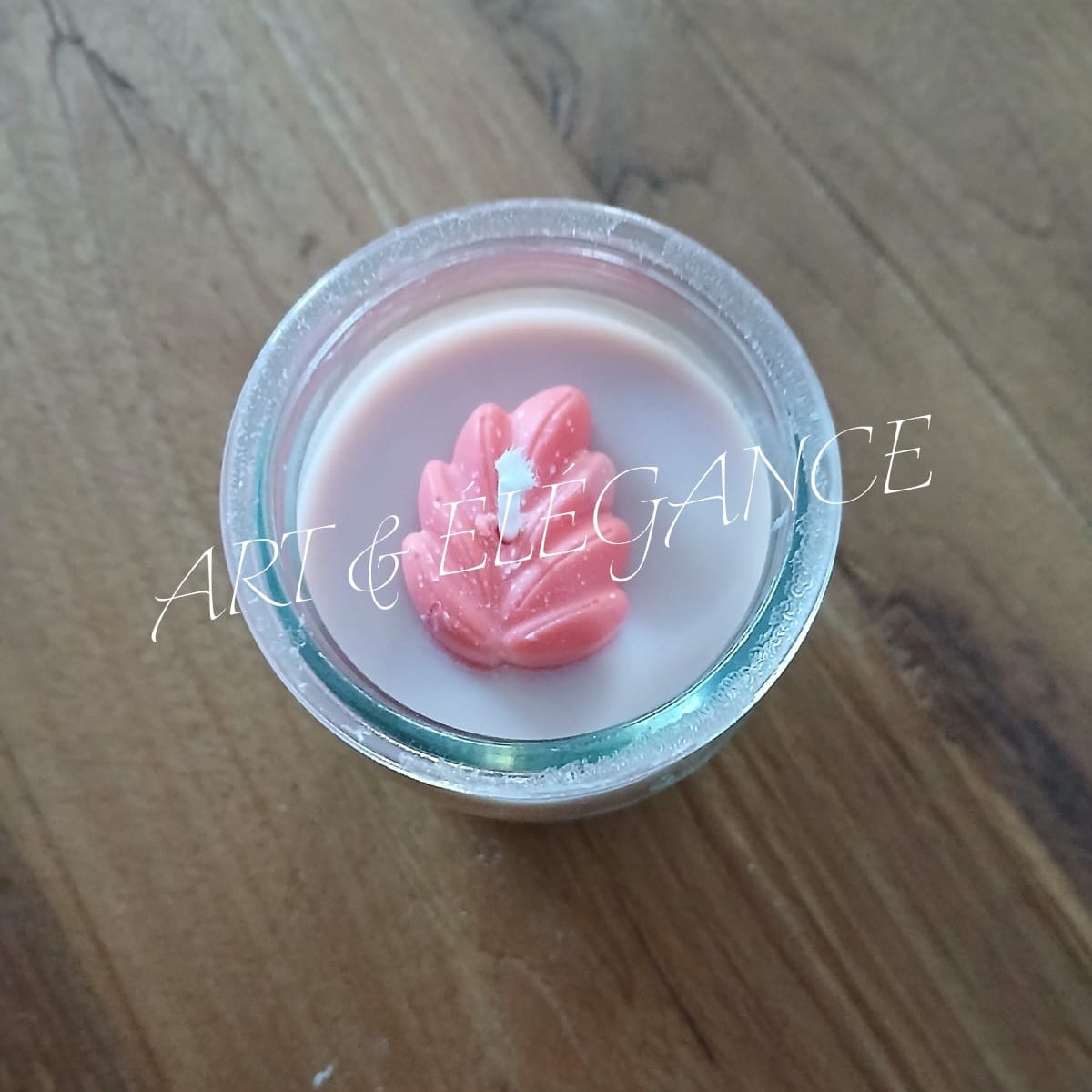 🌸 Bougie artisanale « Harmonie Bois & Lotus » – 150g