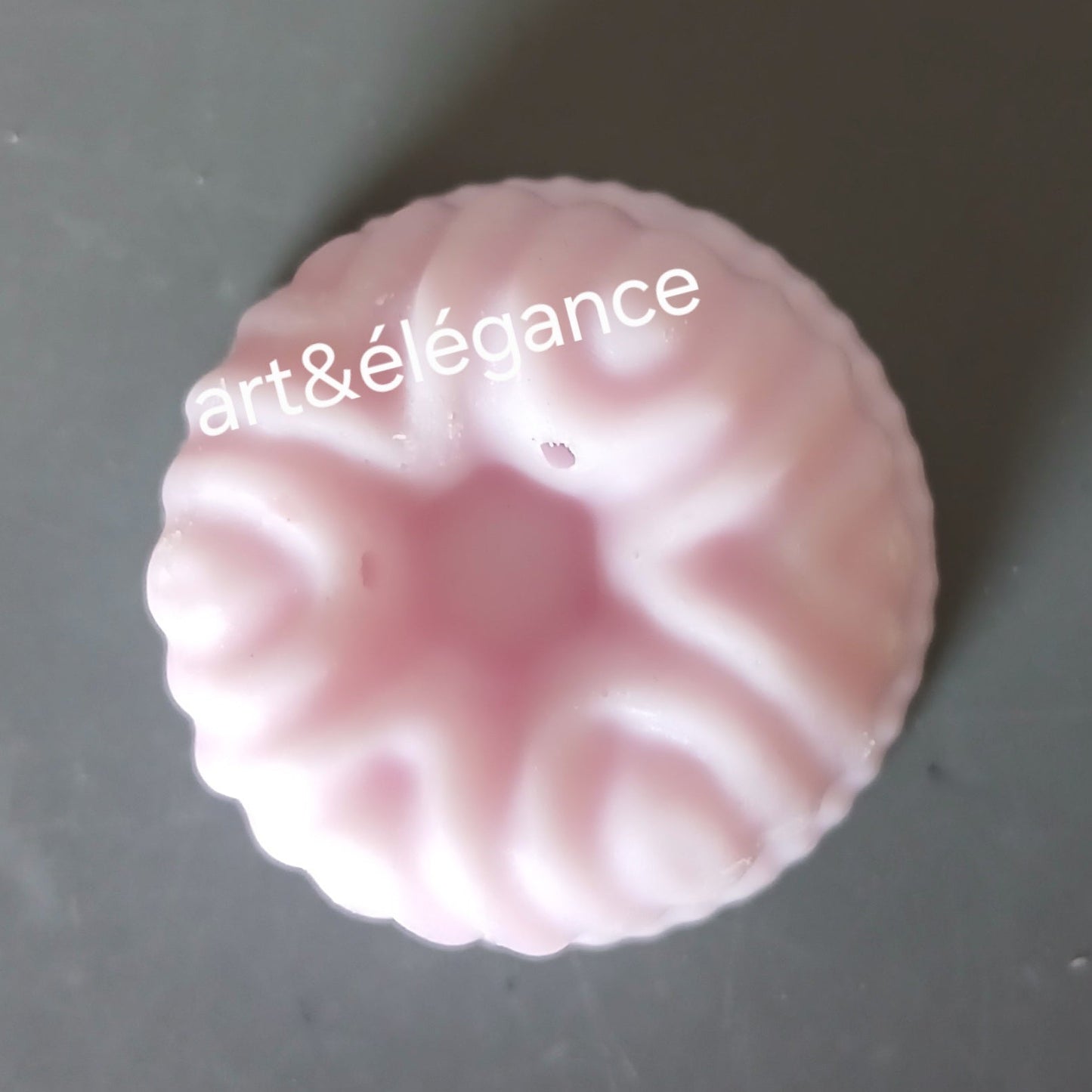 Fondant parfumé fait main senteur iris