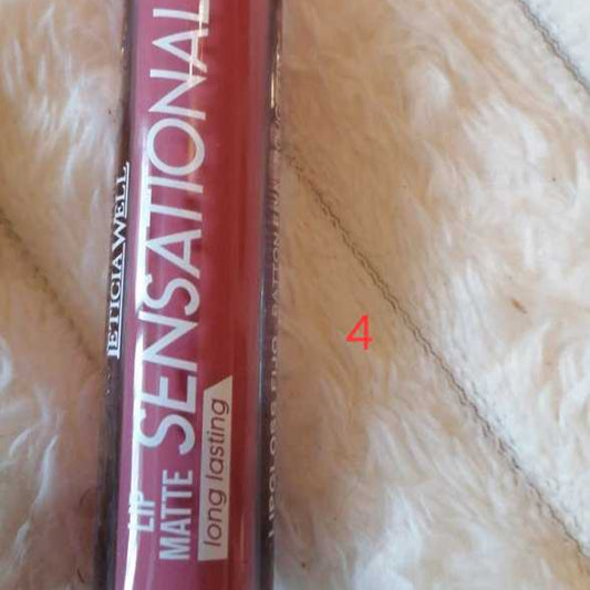 Rouge à lèvres tenue 24h 4