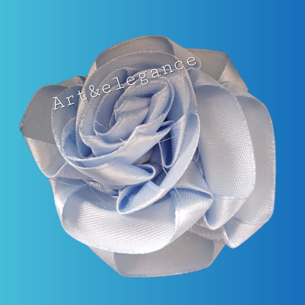 Rose satin fait main
