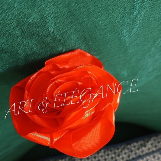 Rose satin rouge