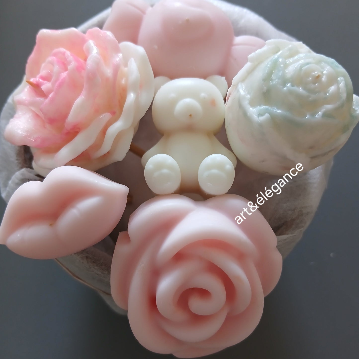 Bouquet de fondants parfumés fait main grenade/poire et citronnelle/géranium