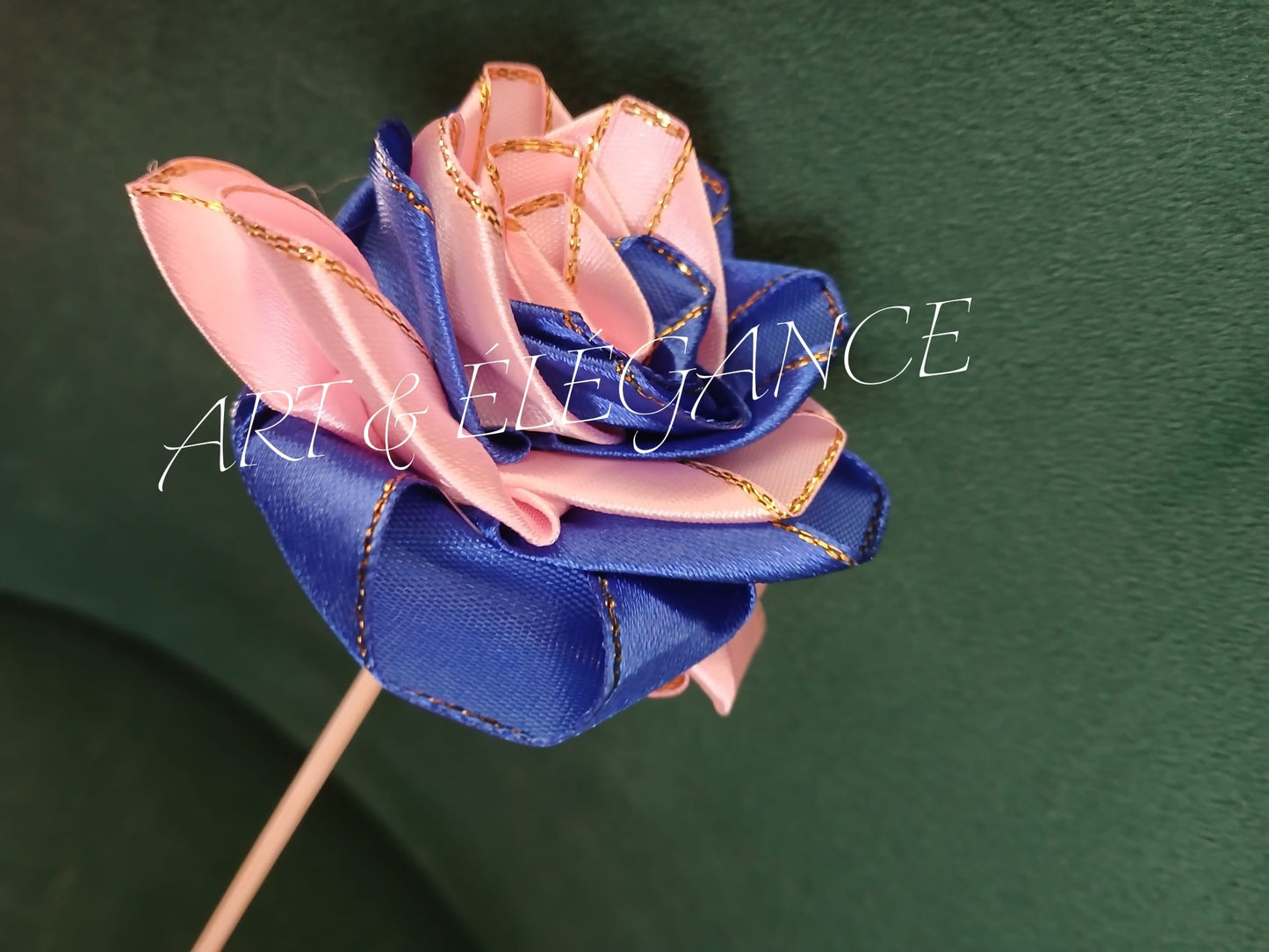 Rose satin artisanale bleu et rose