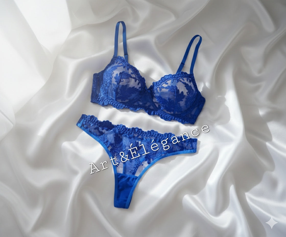 Ensemble dentelle bleu