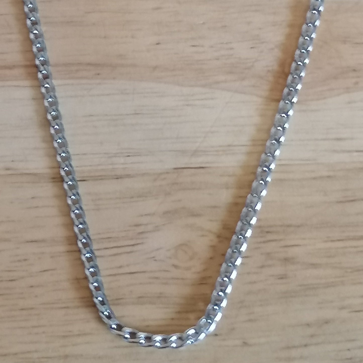 Collier Sebastian