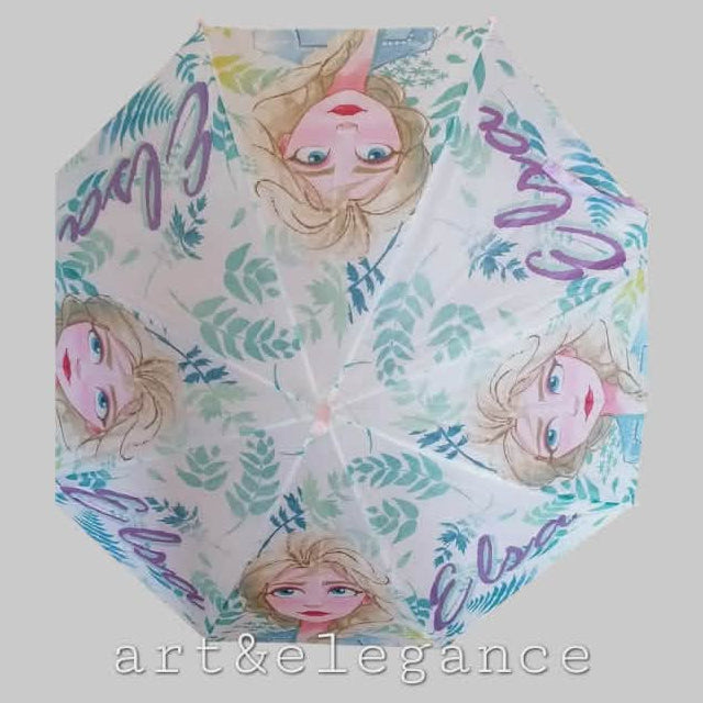 Parapluies reine des neiges