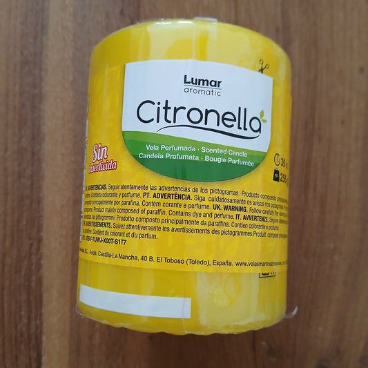 🕯️ Bougie Citronnelle 225 g – Fraîcheur & Bien-être 🕯️