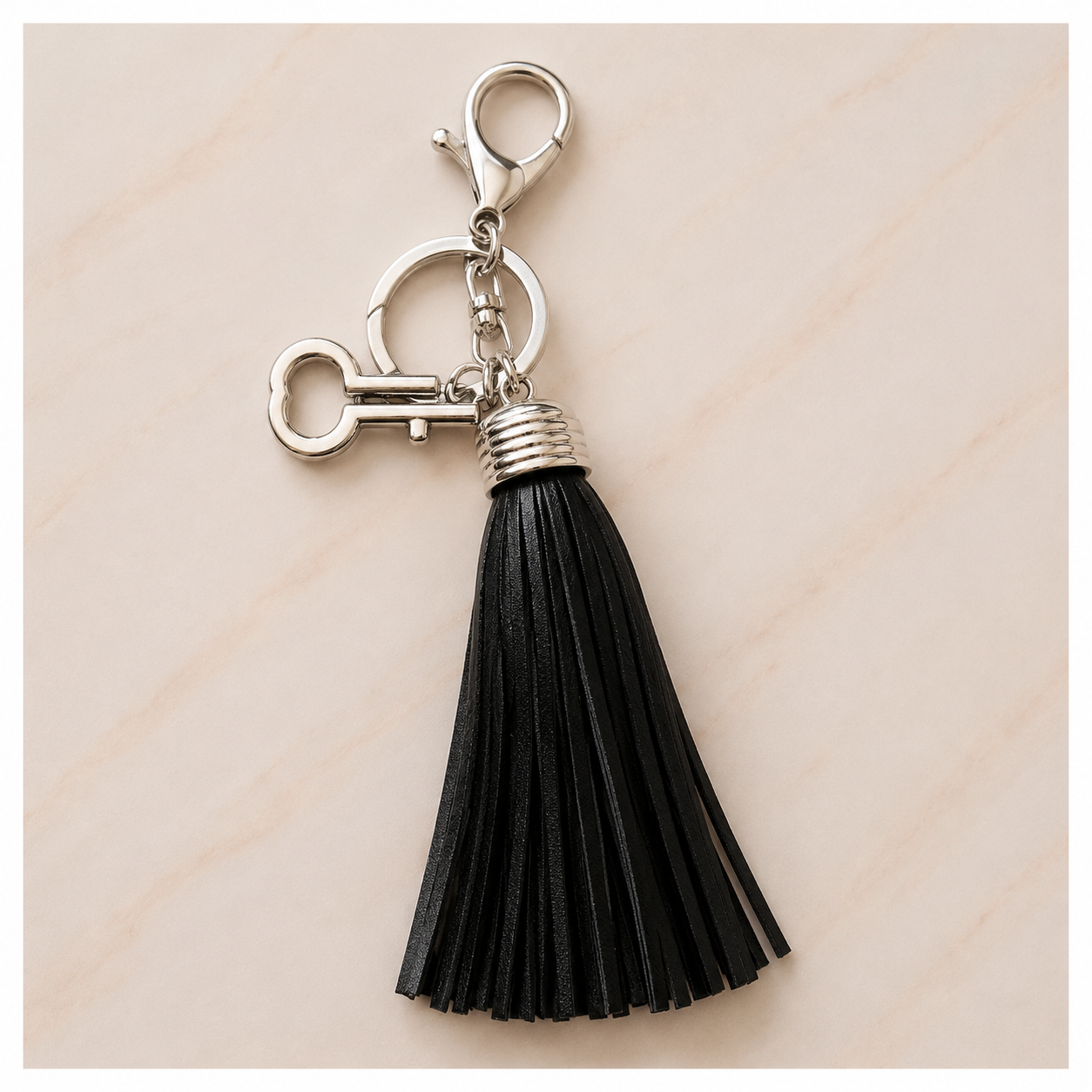 Porte clé pompom clé