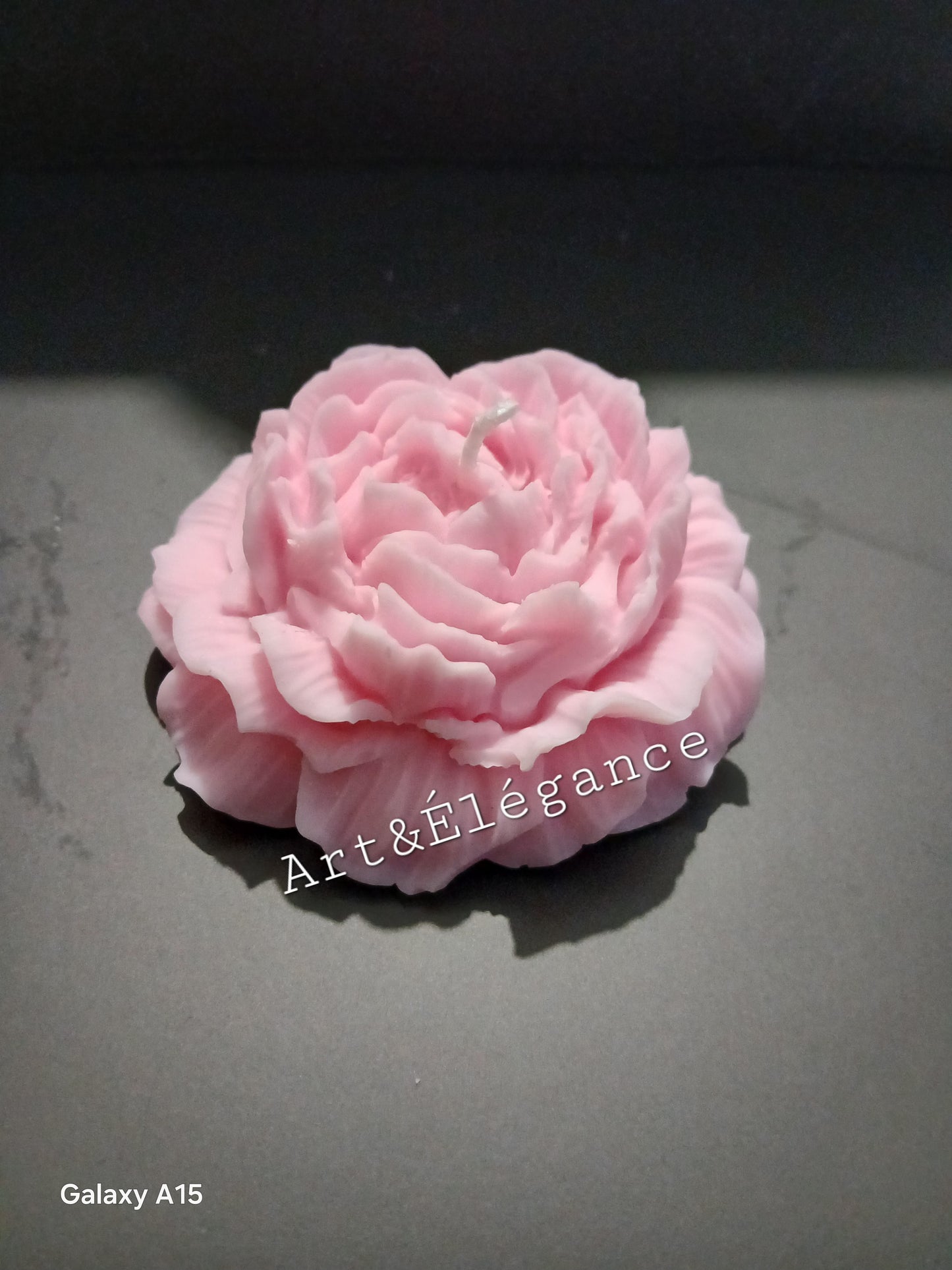 🌸 Bougie fait main “Fleur Rose” – Parfum Lavande ou monoi passion 70g