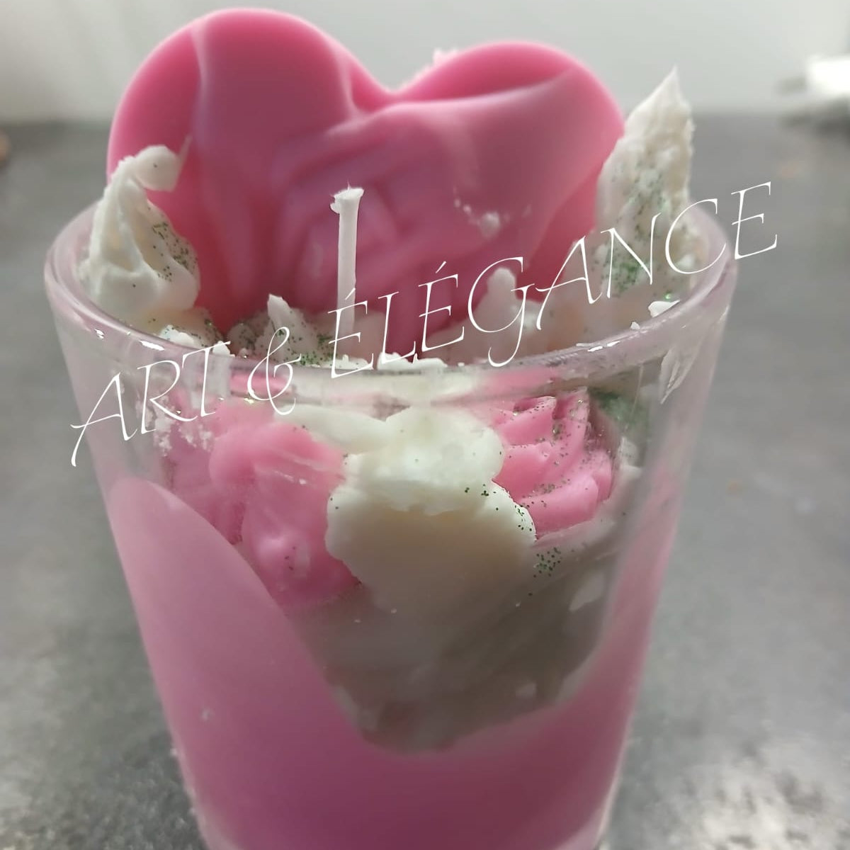 🕯️ Bougie Fouettée Artisanale “Lien d’Amour” – Orchidée Noire 550g